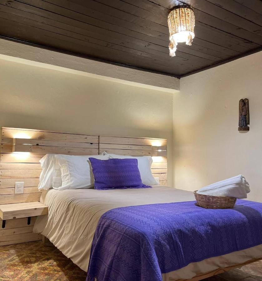 Bed and Breakfast Casa Cheleb à San Cristóbal de Las Casas Extérieur photo
